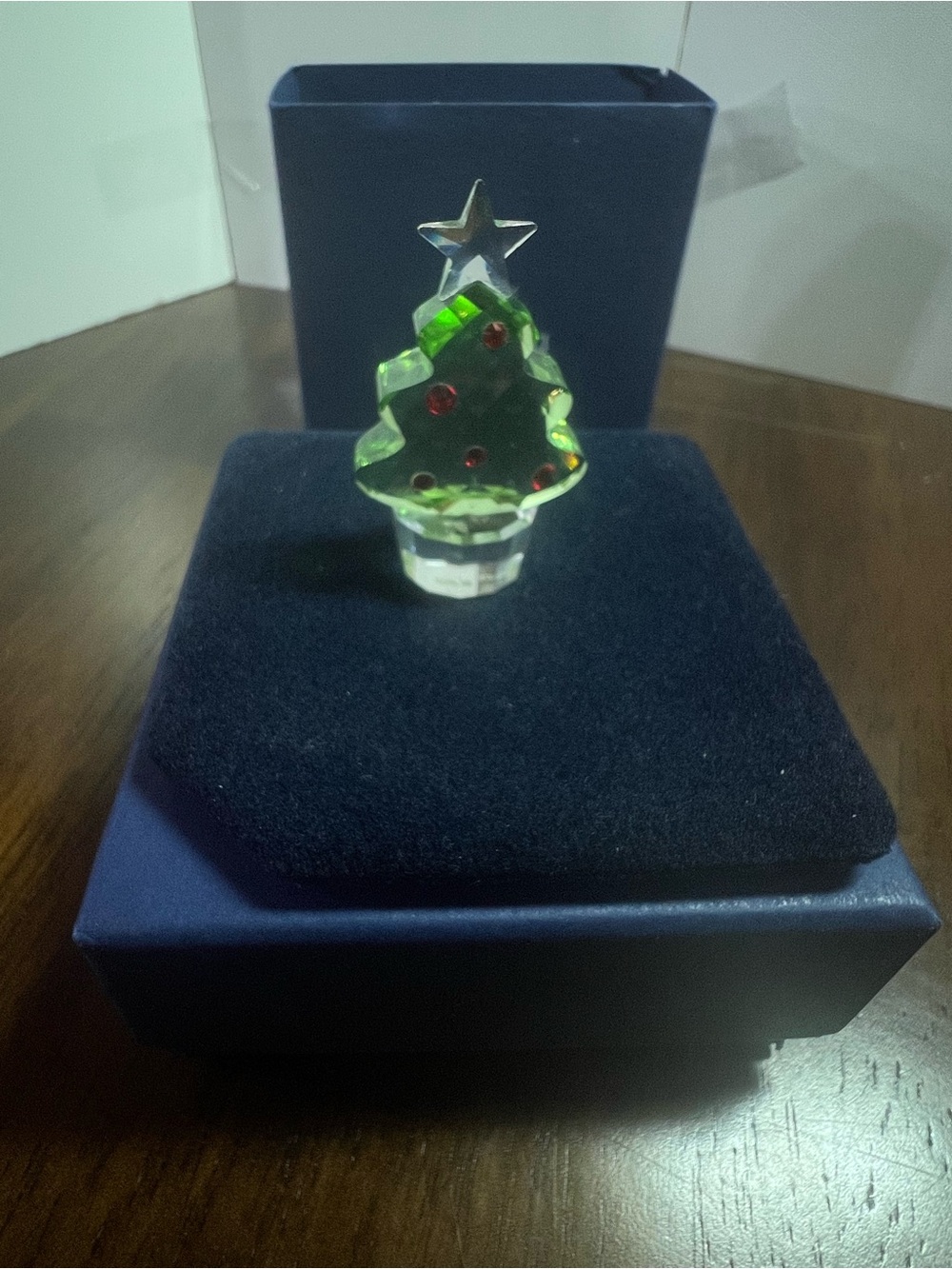 Swarovski Green Crystal Christmas Tree with Red Ornaments Miniature - Picture 11 of 12